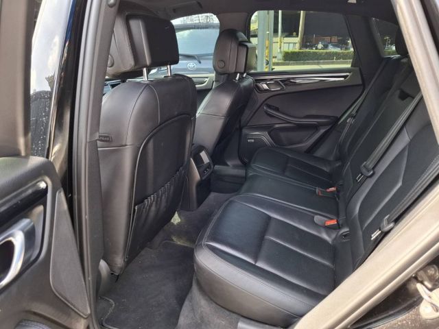 2015年 Porsche Macan S 四輪驅動 運動休旅車 認證車(實際配備以現場實車為準)  第8張相片