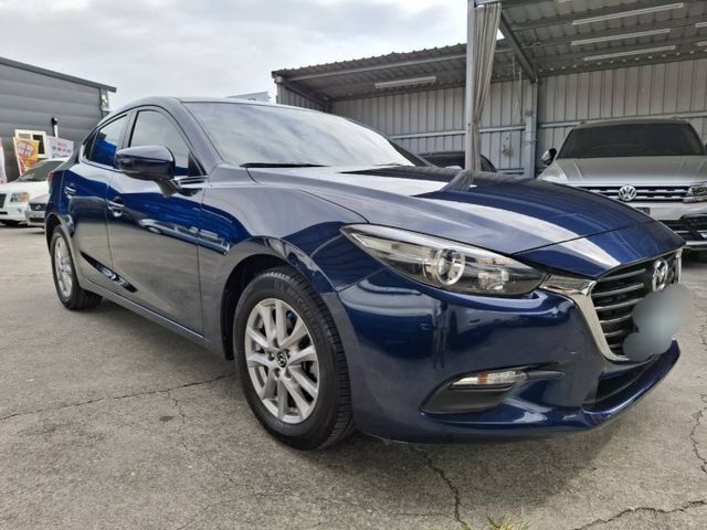 2017年 MAZDA 3  4D  豪華舒適房車 (實際配備以現場實車為準)  第2張相片