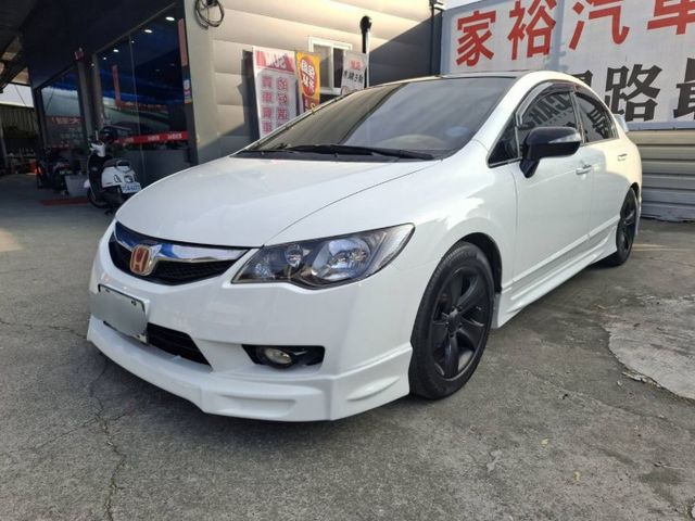 2010年 K12 VTI-S HID頭燈 (實際配備以現場實車為準)  第3張相片