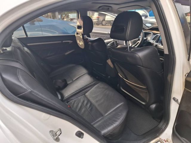 2010年 K12 VTI-S HID頭燈 (實際配備以現場實車為準)  第11張相片