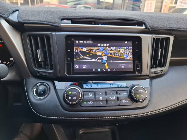 2017年 RAV4 2.0 豪華版 運動休旅車(實際配備以現場實車為準)  第14張相片