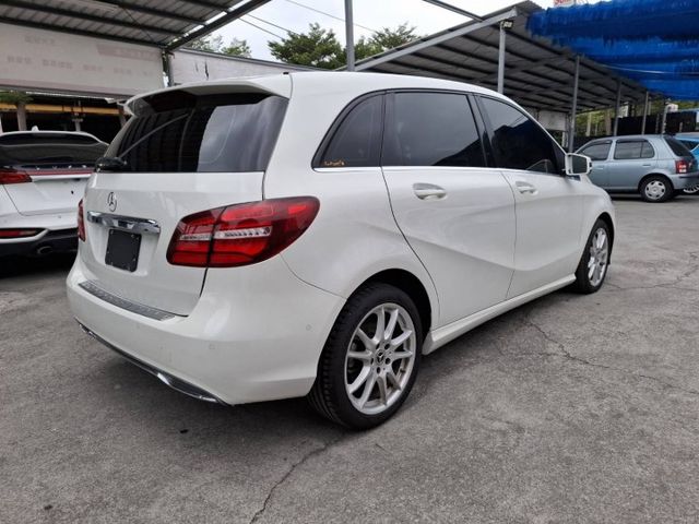 2018年 B180 掀背 跨界休旅車 (實際配備已現場實車為準)  第4張相片