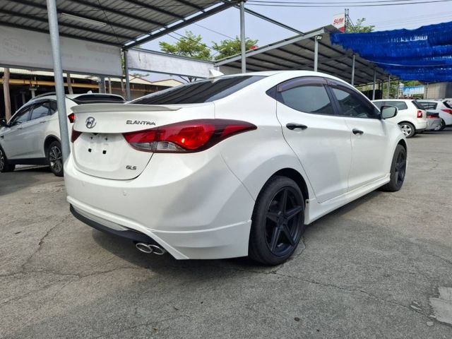 2013年 Elantra 1.8 豪華版 (實際配備以現場實車為準)  第5張相片