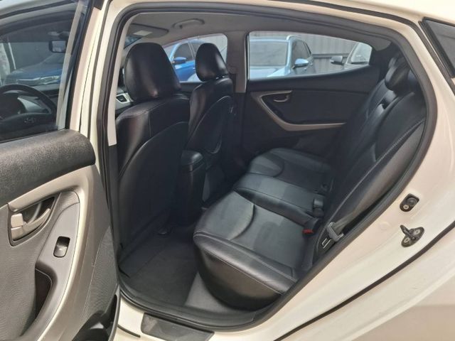 2013年 Elantra 1.8 豪華版 (實際配備以現場實車為準)  第10張相片