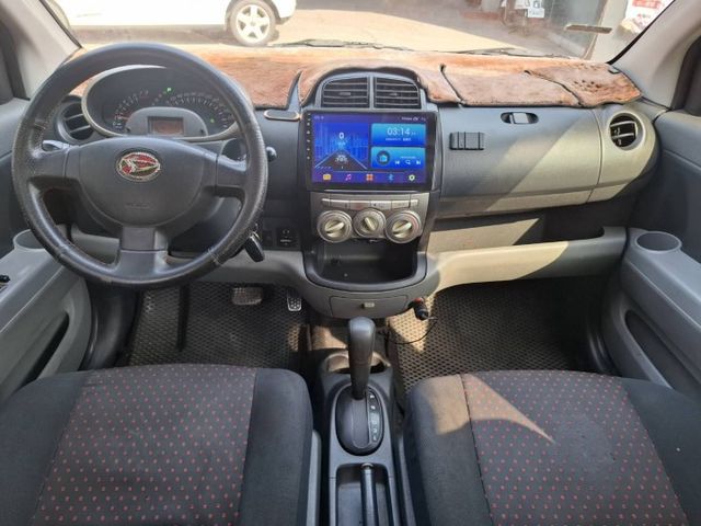 2008年 Sirion Sporty 1.5 運動型 加裝安卓機 掀背代部小車(實際配備以現場實車為準)  第7張相片