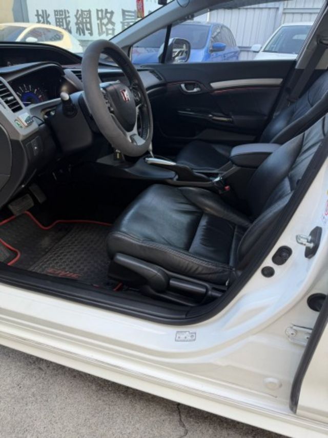 2014年 K14 VTI-S (實際配備以現場實車為準)  第8張相片