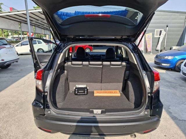 2020年 HRV 1.8 VTI-S  跨界休旅車(實際配備以現場實車為準)  第6張相片