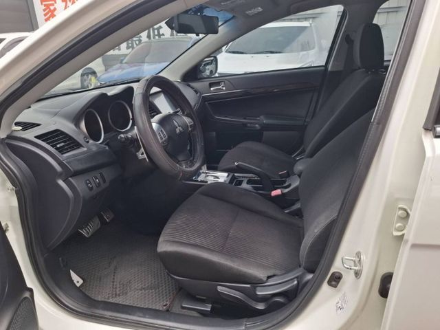 2014年 Lancer  Sportback   FORTIS 5D 1.8 (實際配備以現場實車為準)  第7張相片