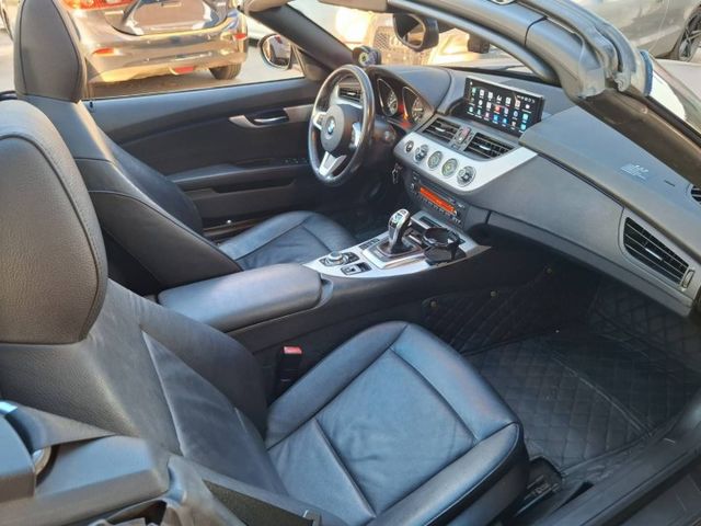 2011年2012式 BMW Z4  sDrive20i 雙門轎跑 硬頂敞篷車(實際配備以現場實車為準)  第11張相片