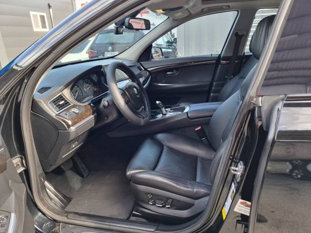 2010年 bmw 535 GT 3.0 旅行車  認證車 原鈑件 (實際配備以現場實車為準)  第7張相片