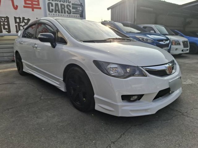 2010年 K12 VTI-S HID頭燈 (實際配備以現場實車為準)  第4張相片