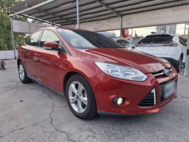2015年 Focus 5D 1.6 時尚型 (實際配備以現場實車為準)  第2張相片