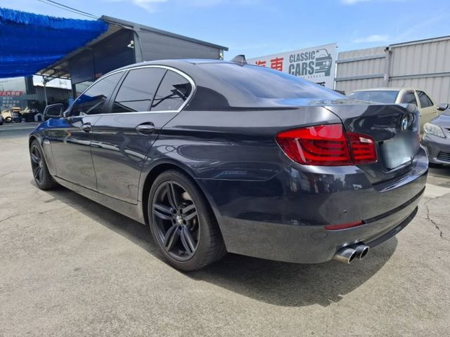 2012年BMW 528 I 經典F10  (實際配備以現場實車為準)  第3張相片
