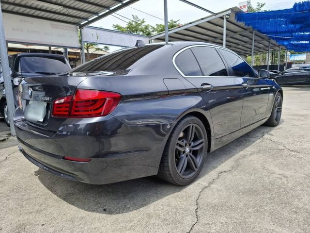 2012年BMW 528 I 經典F10  (實際配備以現場實車為準)  第5張相片