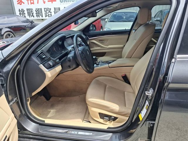 2012年BMW 528 I 經典F10  (實際配備以現場實車為準)  第7張相片