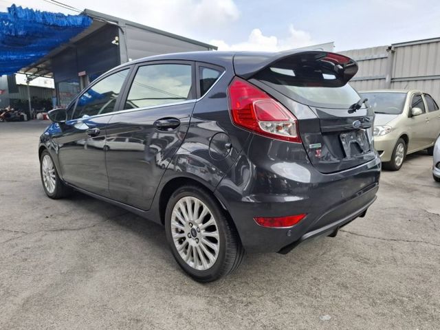 2017年 FIESTA 1.0 渦輪增壓 掀背小車(實際配備以現場實車為準)  第5張相片
