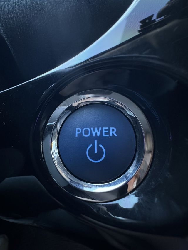 TOYOTA豐田 PRIUS PHV  第17張相片