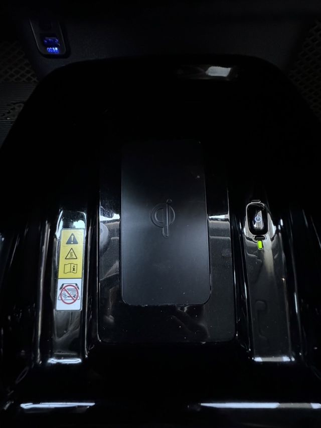 TOYOTA豐田 PRIUS PHV  第18張相片