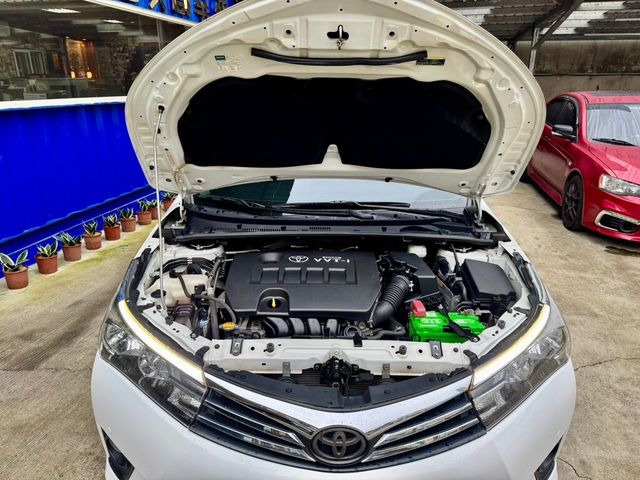 TOYOTA豐田 ALTIS  第6張相片