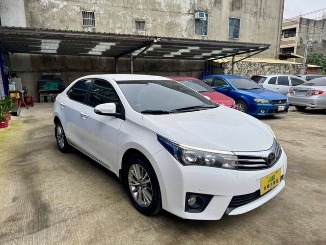 TOYOTA豐田 ALTIS  第7張相片