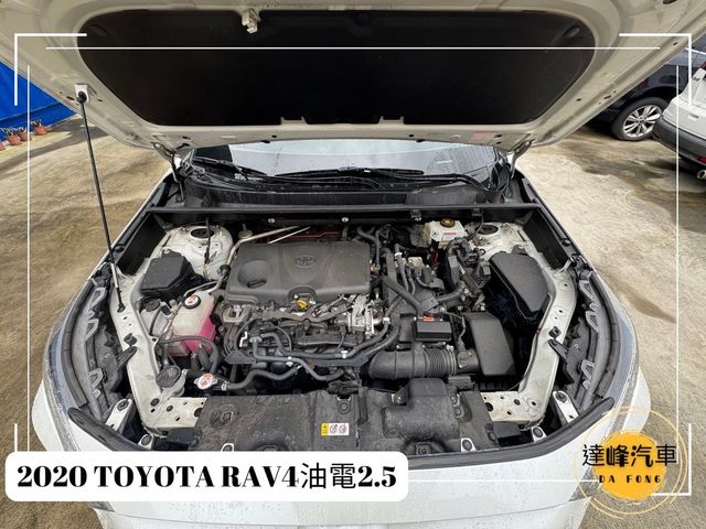 TOYOTA豐田 RAV4  第6張相片