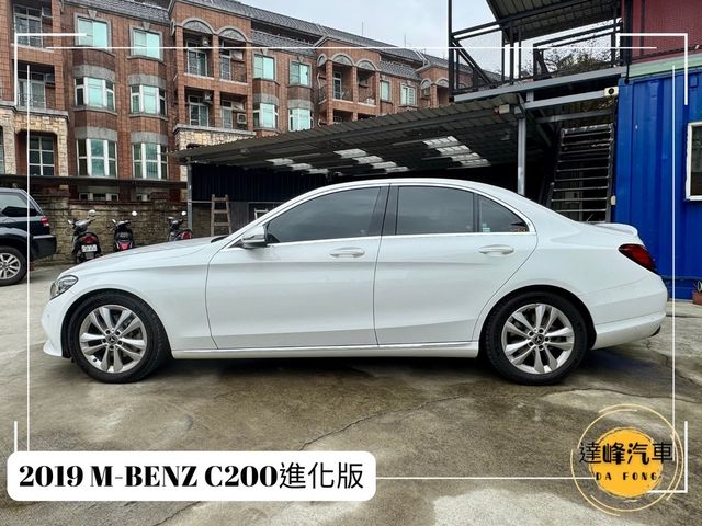 M-BENZ賓士 C200  第8張相片