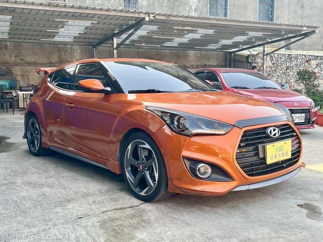 HYUNDAI現代 VELOSTER  第7張相片