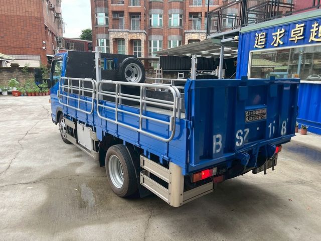 MITSUBISHI三菱 CANTER  第7張相片