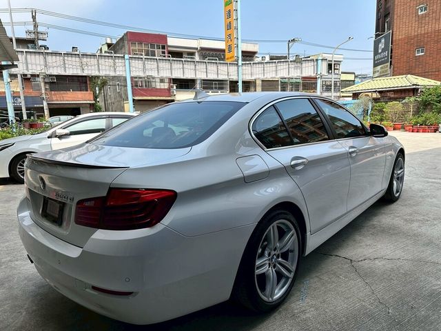 BMW寶馬 520D  第2張相片