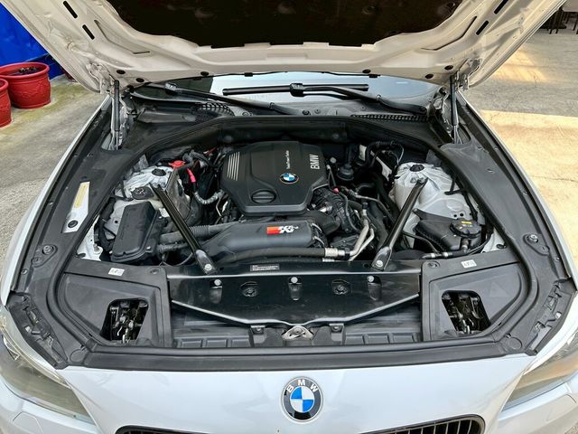 BMW寶馬 520D  第6張相片