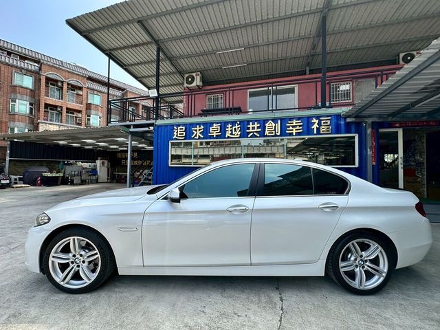 BMW寶馬 520D  第9張相片
