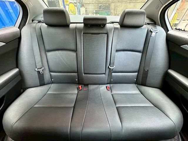 BMW寶馬 520D  第12張相片