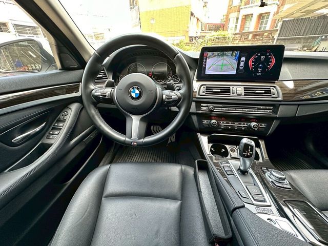 BMW寶馬 520D  第14張相片