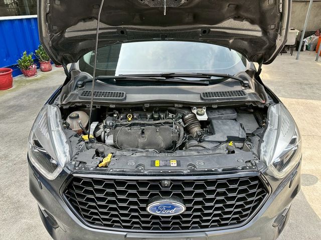 FORD福特 KUGA  第6張相片