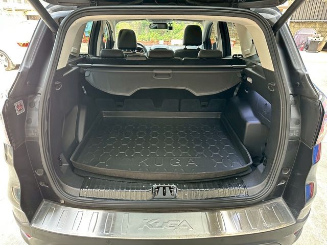 FORD福特 KUGA  第15張相片