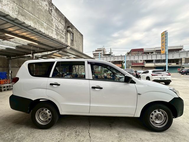 MITSUBISHI三菱 ZINGER  第9張相片