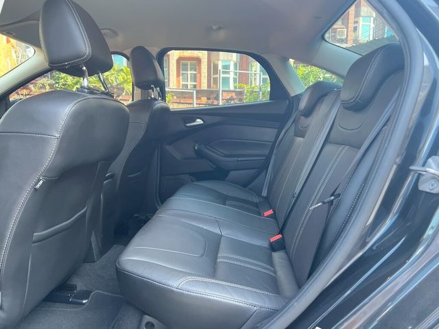 FORD福特 FOCUS  第13張相片