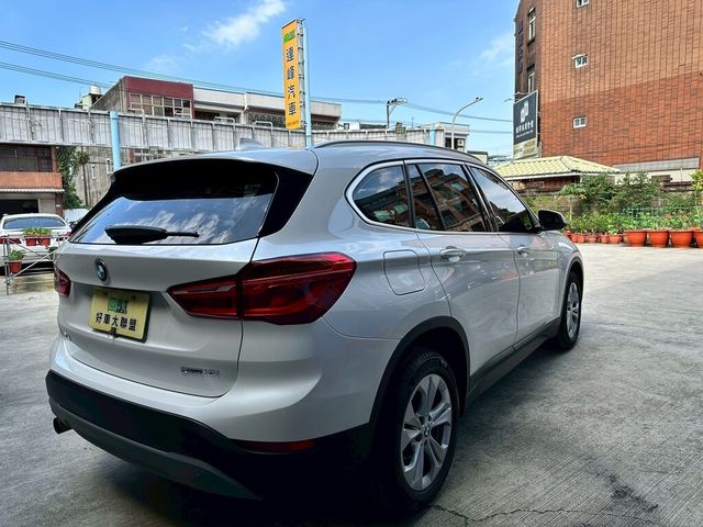 BMW寶馬 X1  第2張相片
