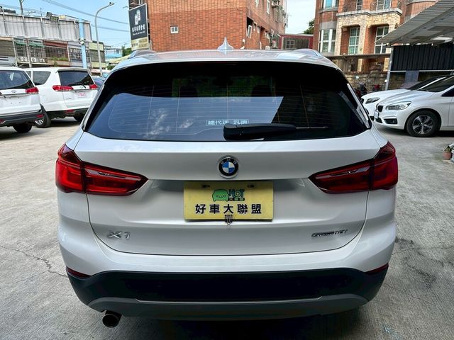 BMW寶馬 X1  第4張相片