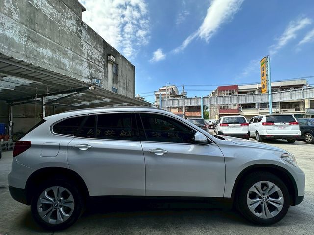 BMW寶馬 X1  第10張相片