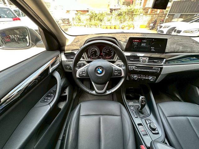 BMW寶馬 X1  第15張相片
