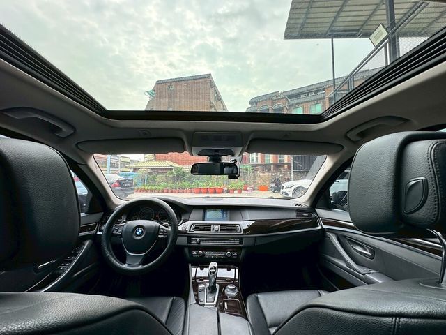 BMW寶馬 528I  第11張相片