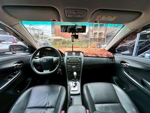 TOYOTA豐田 ALTIS  第5張相片