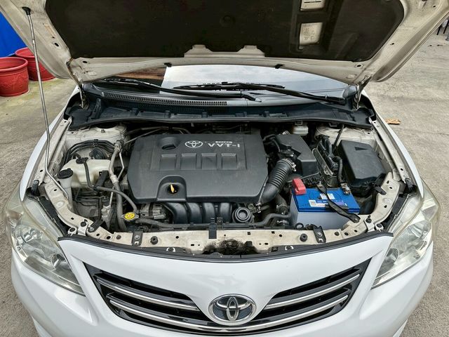 TOYOTA豐田 ALTIS  第6張相片