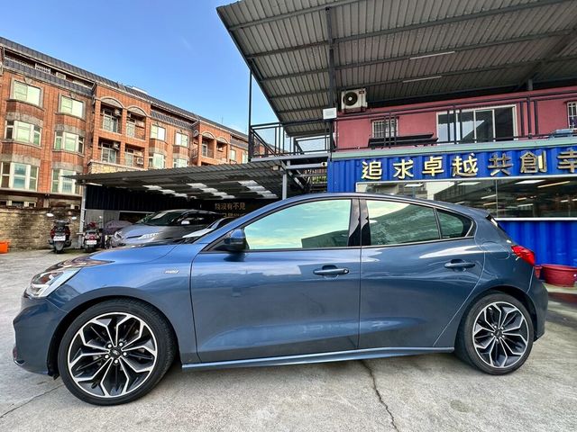 FORD福特 FOCUS ST  第10張相片