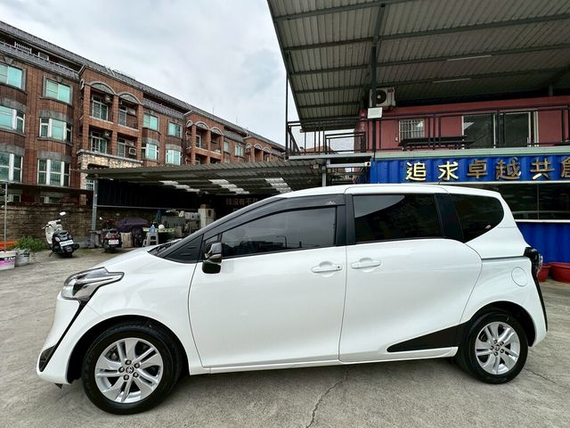 TOYOTA豐田 SIENTA  第10張相片