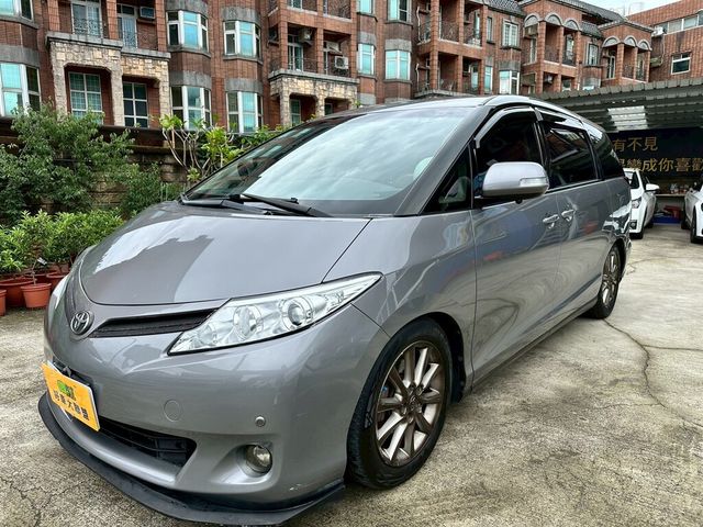 TOYOTA豐田 PREVIA  第1張相片
