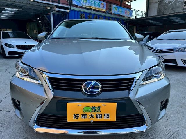 LEXUS凌志 CT200H  第3張相片