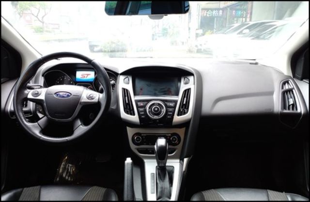 FORD福特 FOCUS  第6張相片