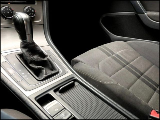 VOLKSWAGEN福斯 GOLF  第10張相片